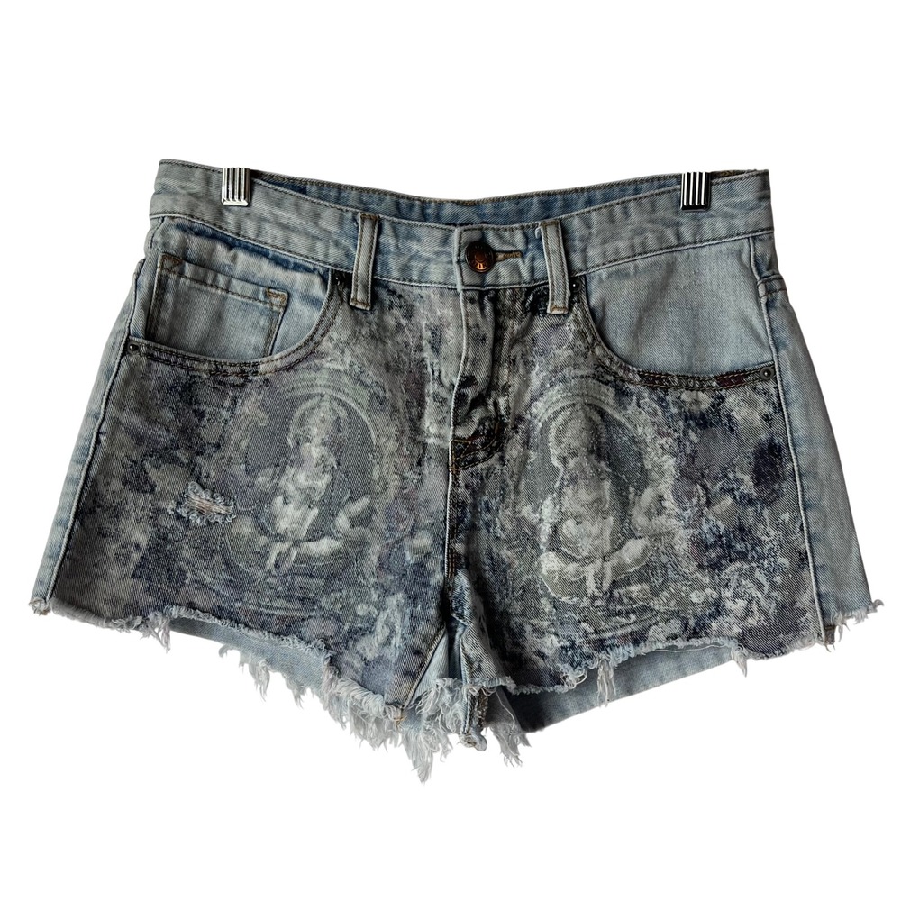 BDG Freja Mid Rise Vintage Fit Denim Shorts Raw Hem Size‎ 26